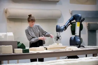 christien meindertsma bedacht de wobot waarmee wol geprint kan worden