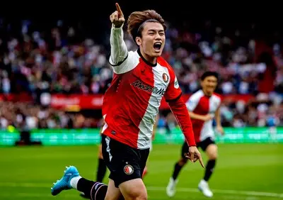 feyenoord nac seizoen 2024 2025 ayase ueda rent weg na de bevrijdende 1 0 foto pim ras