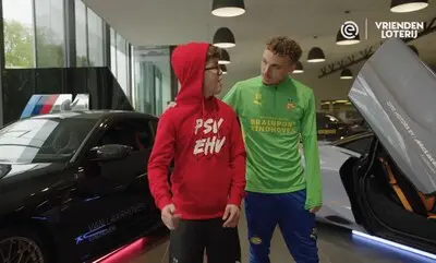 noa lang en de 17 jarige gijs groot supporter van psv