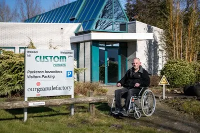 serie afgekocht adr ed20250228 1101 helmond jan de kloe werd ziek door het werken bij custom powders de bekende vervuiler met pfas stoffen
