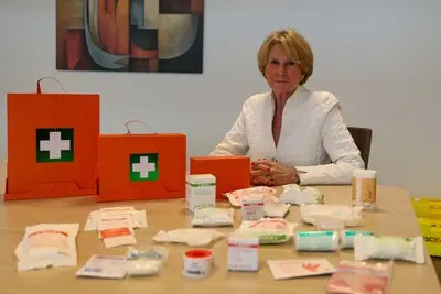 serie afgekocht ed202500409 0316 ese international heeft de 1e plasticvrije verpakkingen voor steriele ehbo materialen gemaakt