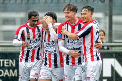 amsterdam 24 05 2025 sportpark goed genoeg dutch tweede divisie football betnation league season 2024 2025 match between afc and excelsior maassluis excelsior celebrate the 0 1