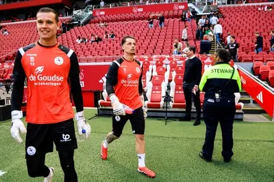 amsterdam 27 4 2025 stadion de arena dutch eredivisie football season 2024 2025 ajax sparta sparta player youri schoonderwaldt sparta player nick olij