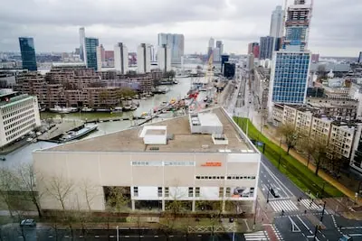exterieur van het maritiem museum foto marco de swart