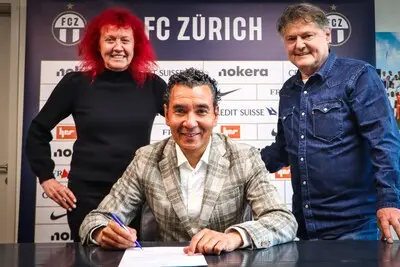 ricardo moniz met de clubeigenaren van fc zurich