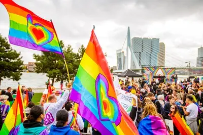 roze zaterdag in rotterdam