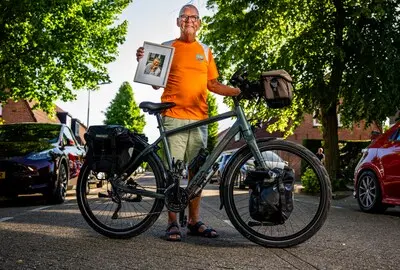serie afgekocht adr ar20250515 3371 cor uit ridderkerk fietst naar santiago de compostella na de dood van zijn vrouw foto frank de roo