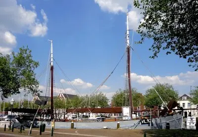 vlaardingen opent schip balder voor publiek