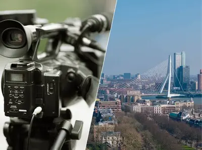 foto ter illustratie luchtfoto van de skyline van rotterdam met de zalmhaventoren en de erasmusbrug