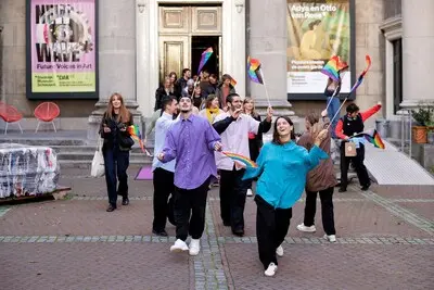 het museum vroeg onderzoekers om de betekenis en effecten van het programma te analyseren