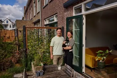 nederland rotterdam 23 05 2025 rutger en annelot moesten maanden wachten voordat zij hun nieuwbouwhuis in konden voor hihnm ar20250513 3059 foto jan de groen