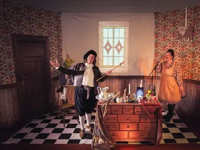 peet vermeulen speelt johannes vermeer zijn dochter eline zingt er liedjes bij