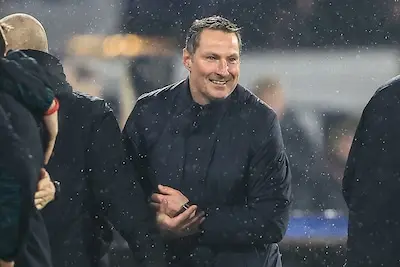 rotterdam 22 1 2025 stadium de kuip champions league 2024 2025 feyenoord bayern munchen feyenoord trainer brian priske after the match