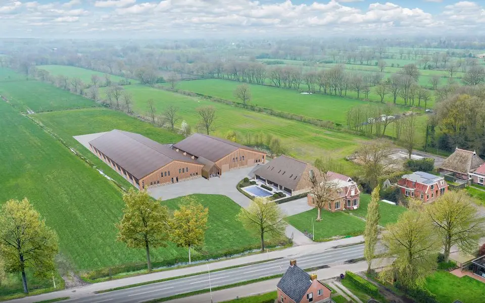 8324925 1713817670738 drone manege defjpg201