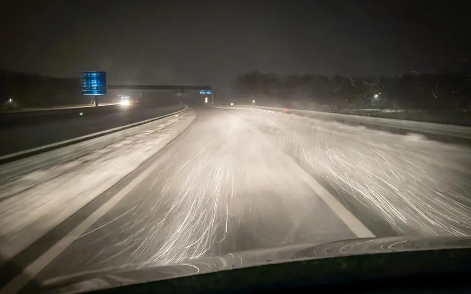 sneeuwduinen provinciale wegen