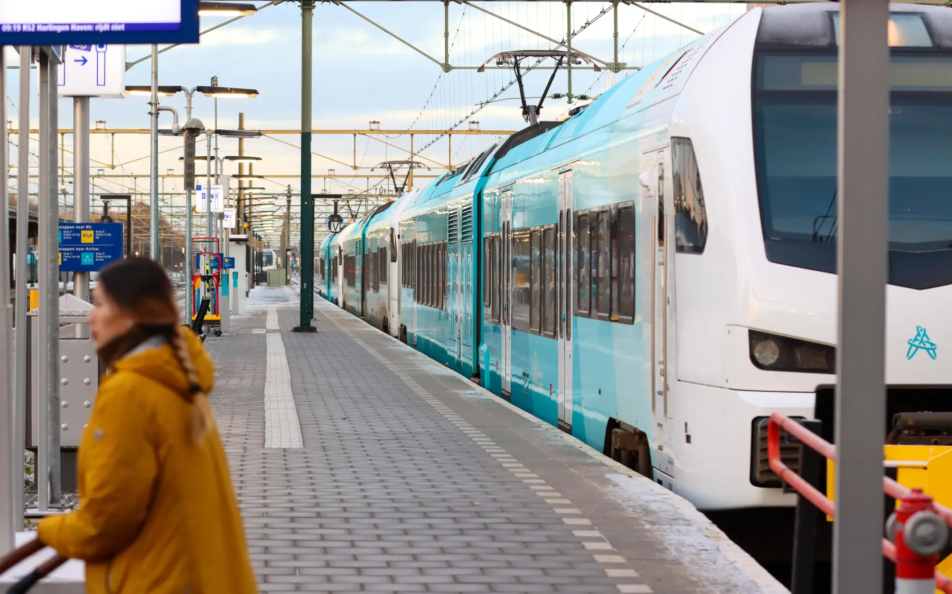 trein leeuwarden hurdegaryp arriva