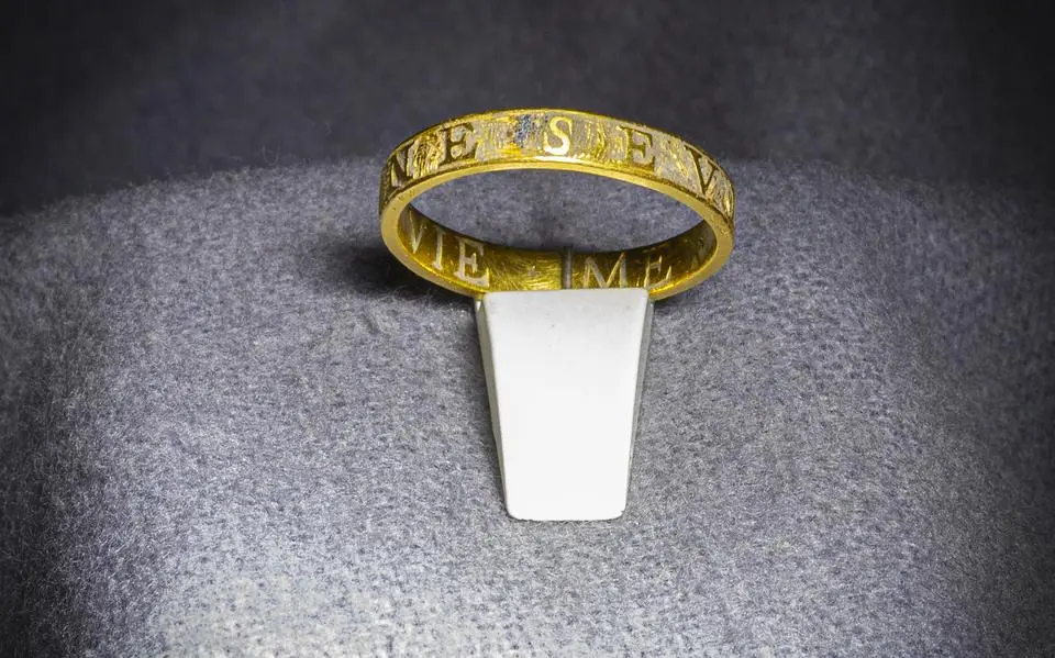 posy ring