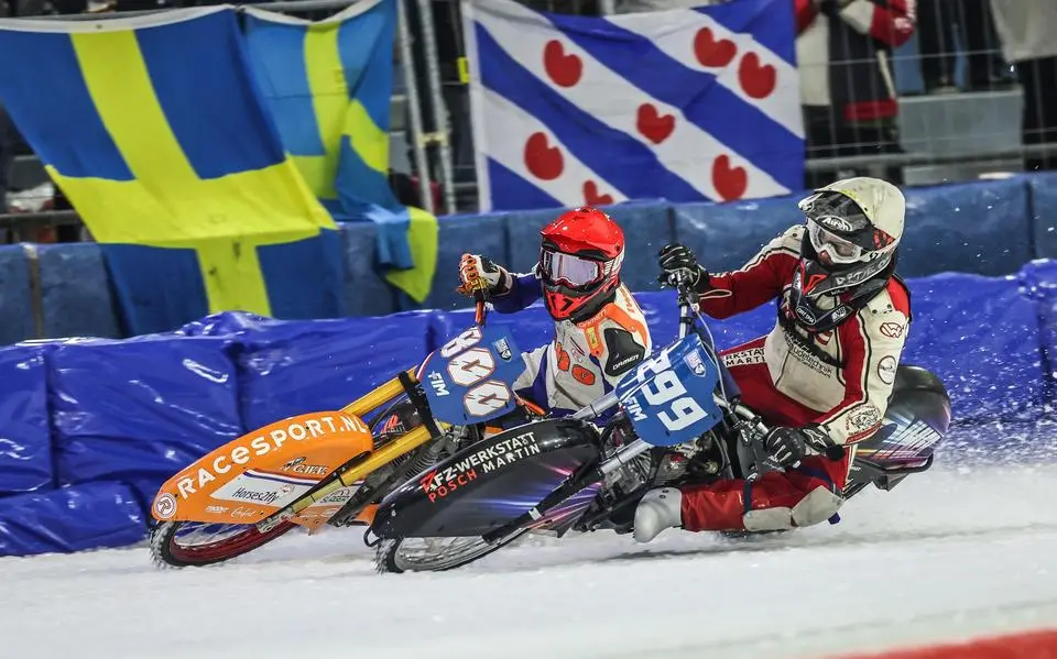 facebook20ijsspeedway