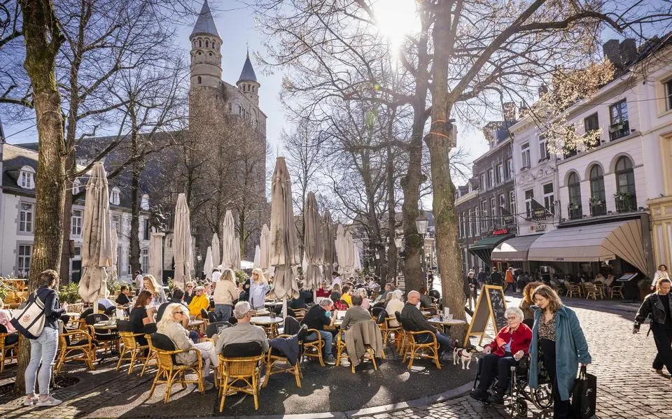 weer limburg zon terras wandelen 20260225 00846