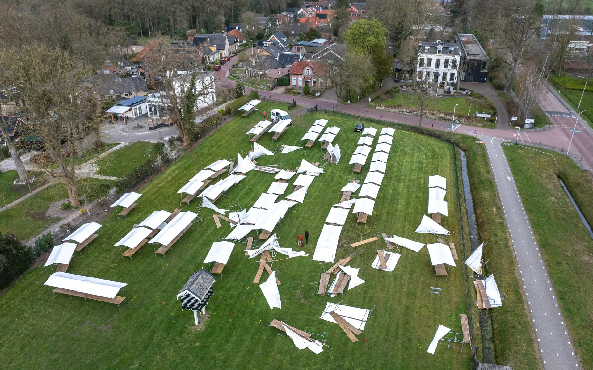 paasfair oldeberkoop wind