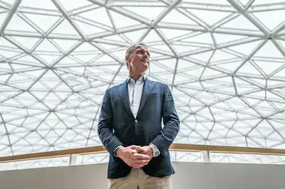 amsterdam nederland 30 06 26 as tempelman ceo van verlichtingsbedrijf signify poseert voor een portret op het kantoor van het bedrijf in amsterdam foto joris van gennip
