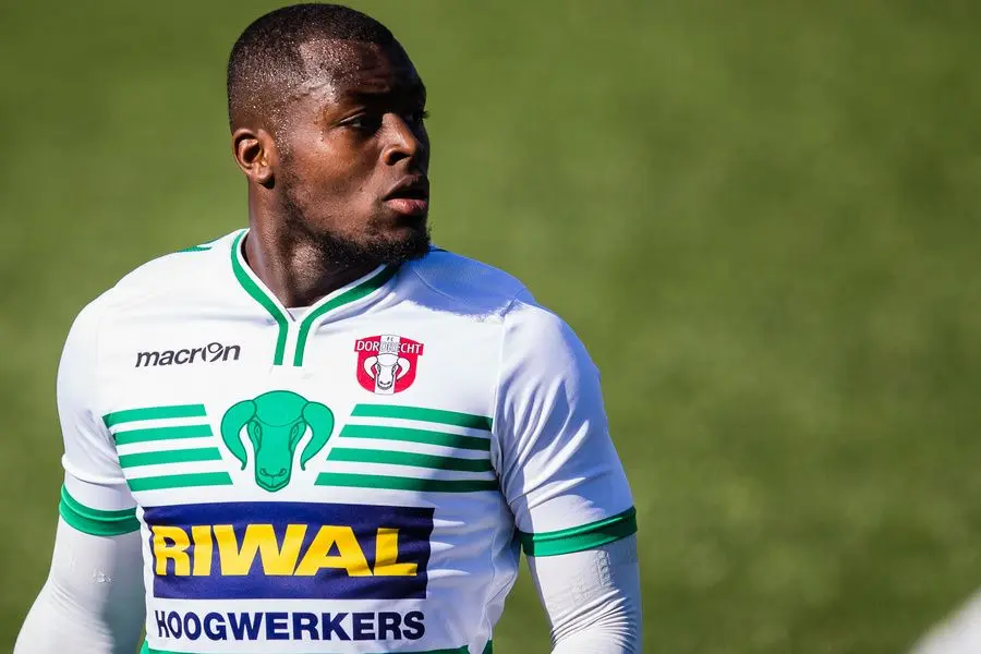 Danzell Gravenberch Dordrecht FC Twente 