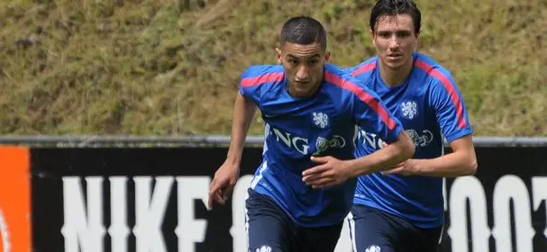 HAKIM ZIYECH STEVEN BERGHUIS ORANJE