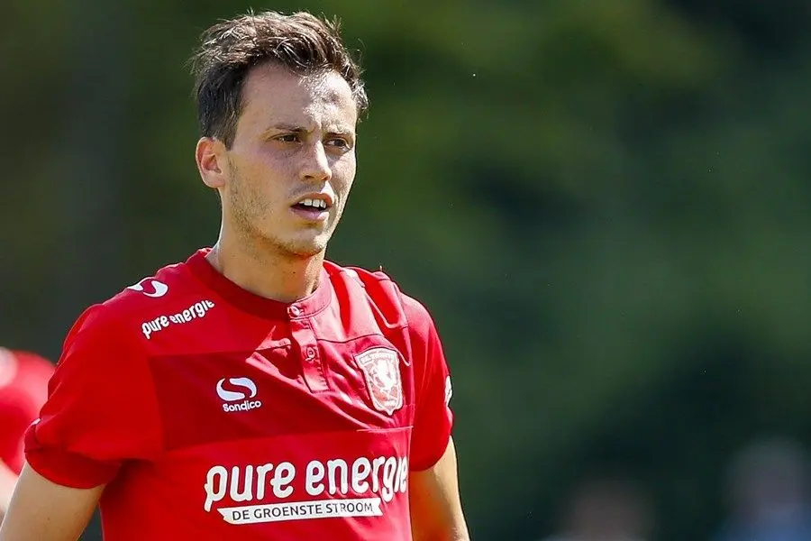 Javier Espinosa FC Twente Al Wahda