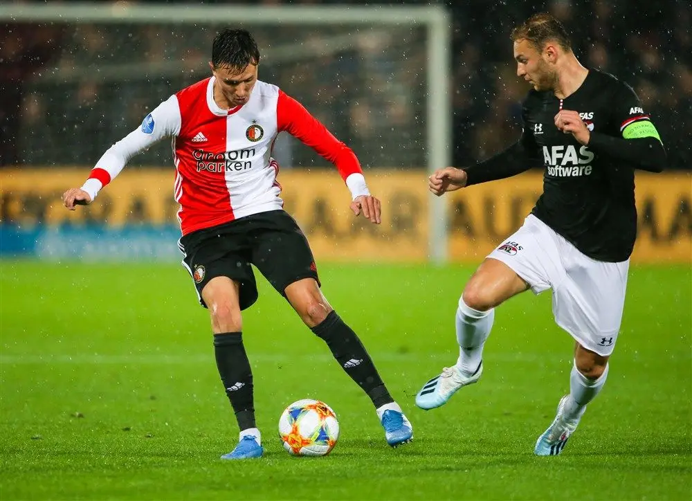 Steven Berghuis Teun Koopmeiners Feyenoord AZ regen