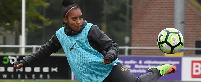 ashleigh weerden fc twente vrouwen training 04 10 2017