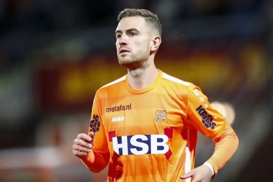 cas peters fc volendam