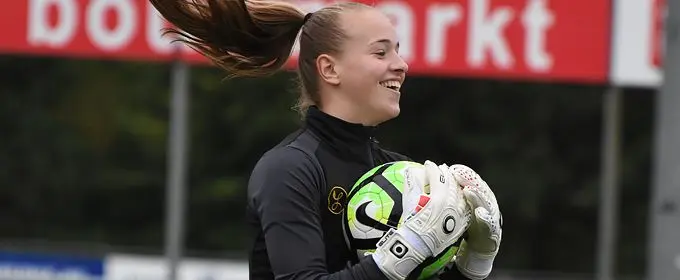daphne van domselaar fc twente vrouwen training 04 10 2017