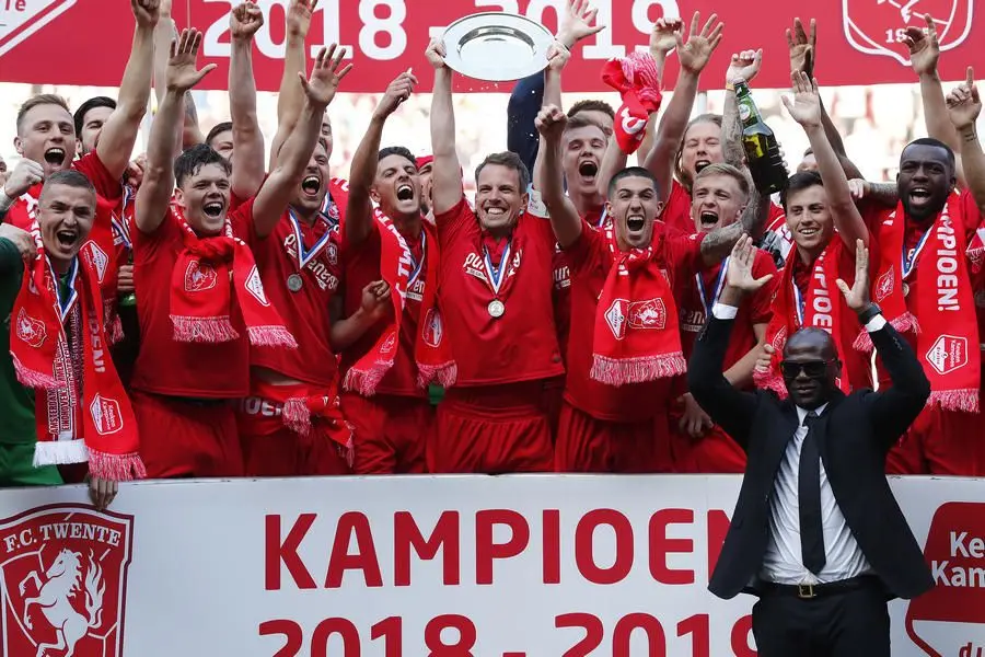 fc twente kampioen 2019 selectie schaal