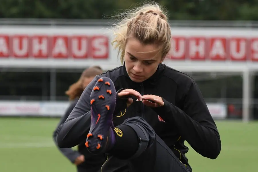 fc twente vrouwen maud roetegering training 2018