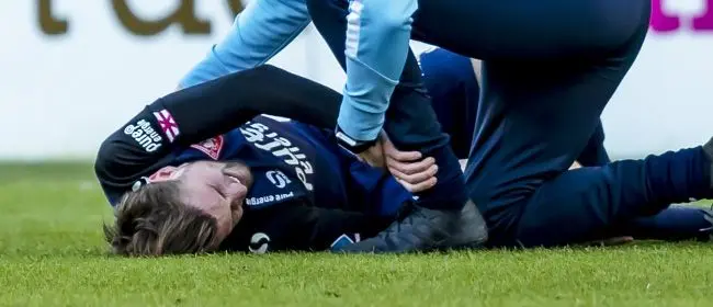 hidde ter avest gebroken enkel