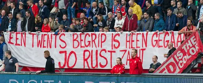 jo schepers tante eerbetoon spandoek fc twente
