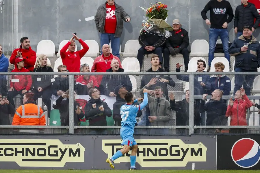 jong ajax fc twente de toekomst uitvak supporters 2019