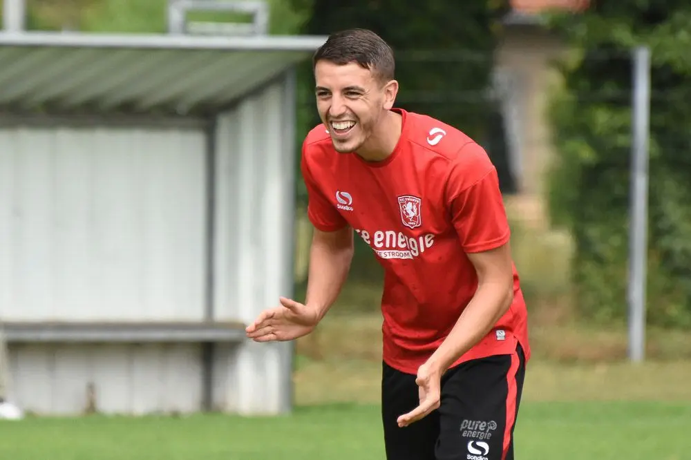 julio pleguezuelo lachen training fc twente