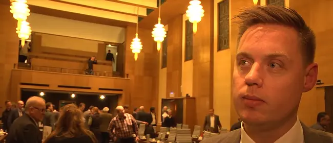 laurens van der velde fractievoorzitter pvda enschede
