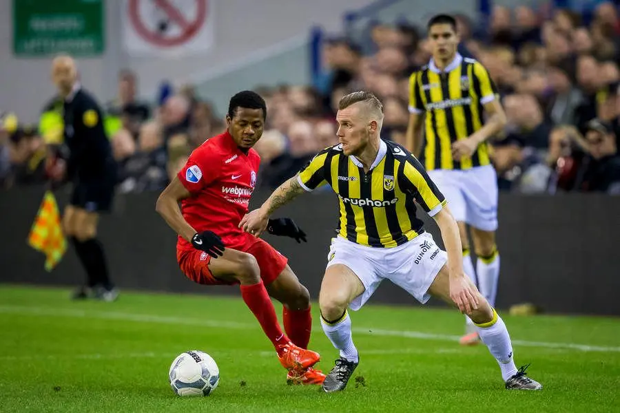 michael olaitan maikel van der werff kevin diks vitesse fc twente