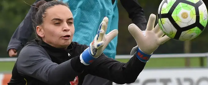 nicky evrard fc twente vrouwen training 04 10 2017