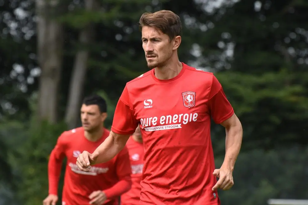 paul verhaegh training fc twente de lutte 2019