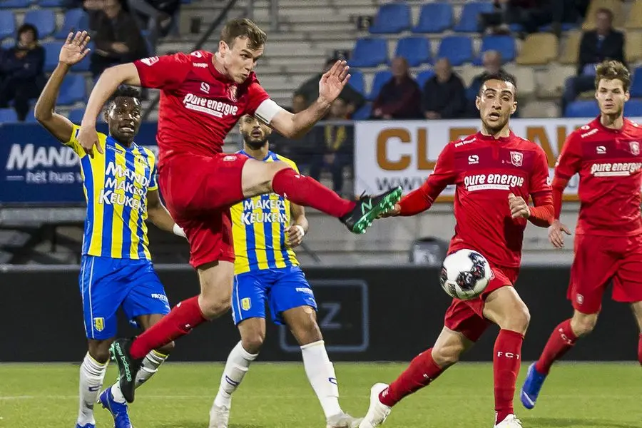peet bijen fc twente rkc schot 2019 2