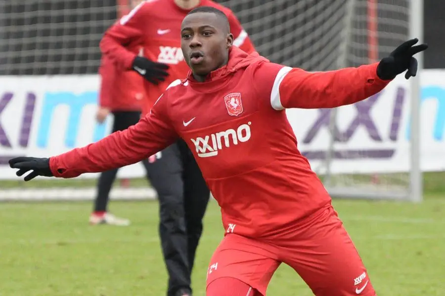quincy promes fc twente training juichen