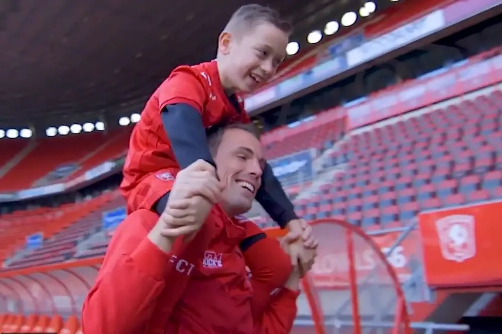 supporter van elkaar fc twente wout brama 2019
