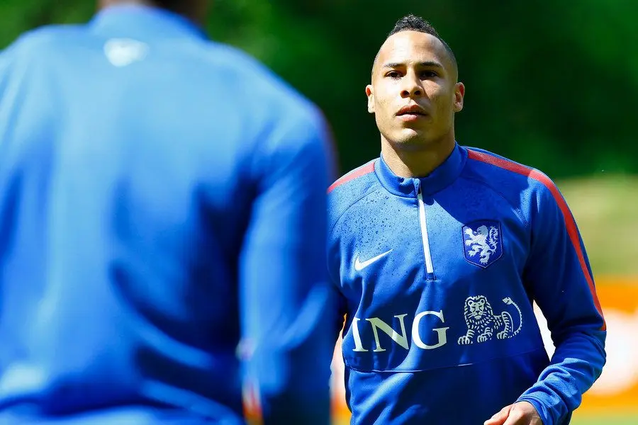 tjaronn chery nederlands elftal oranje training