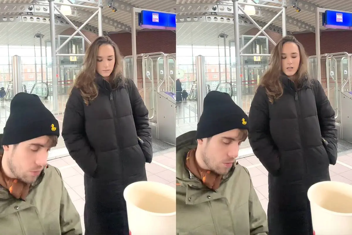 thumb vk lisa rose doet het nummer voila op station in amersfoort