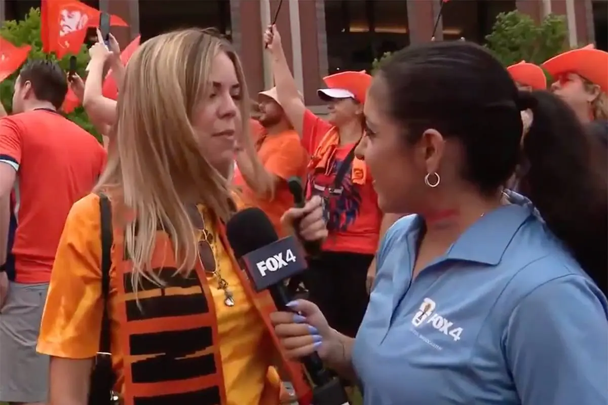 thumb_viraal_orange_army_dallas