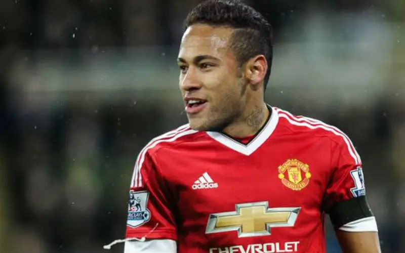 'Neymar hakt knoop door en tekent bij Manchester United'