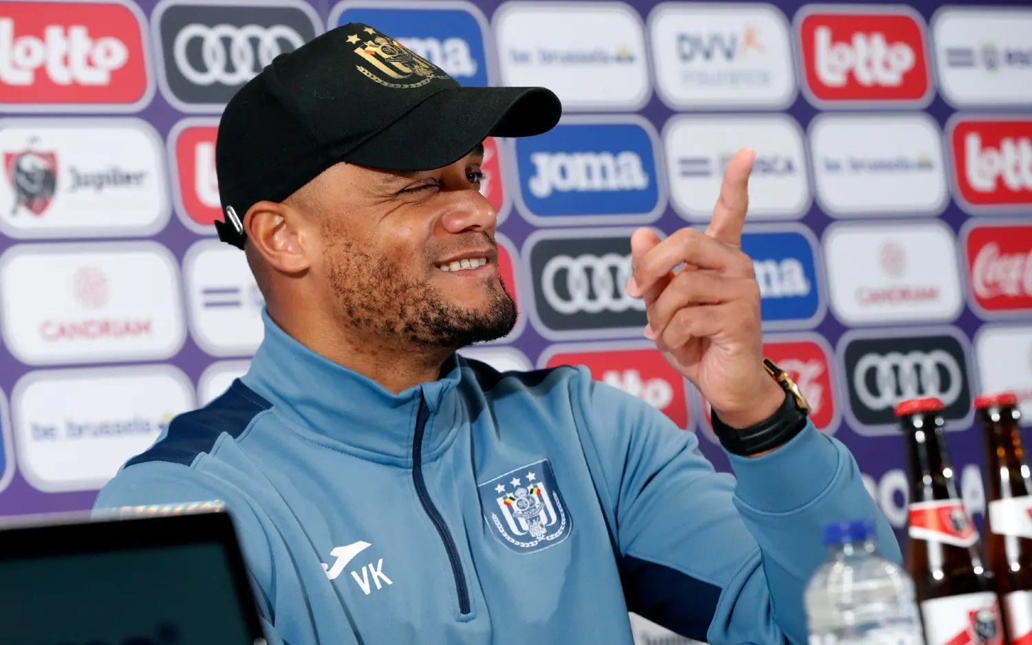 220212kompany2